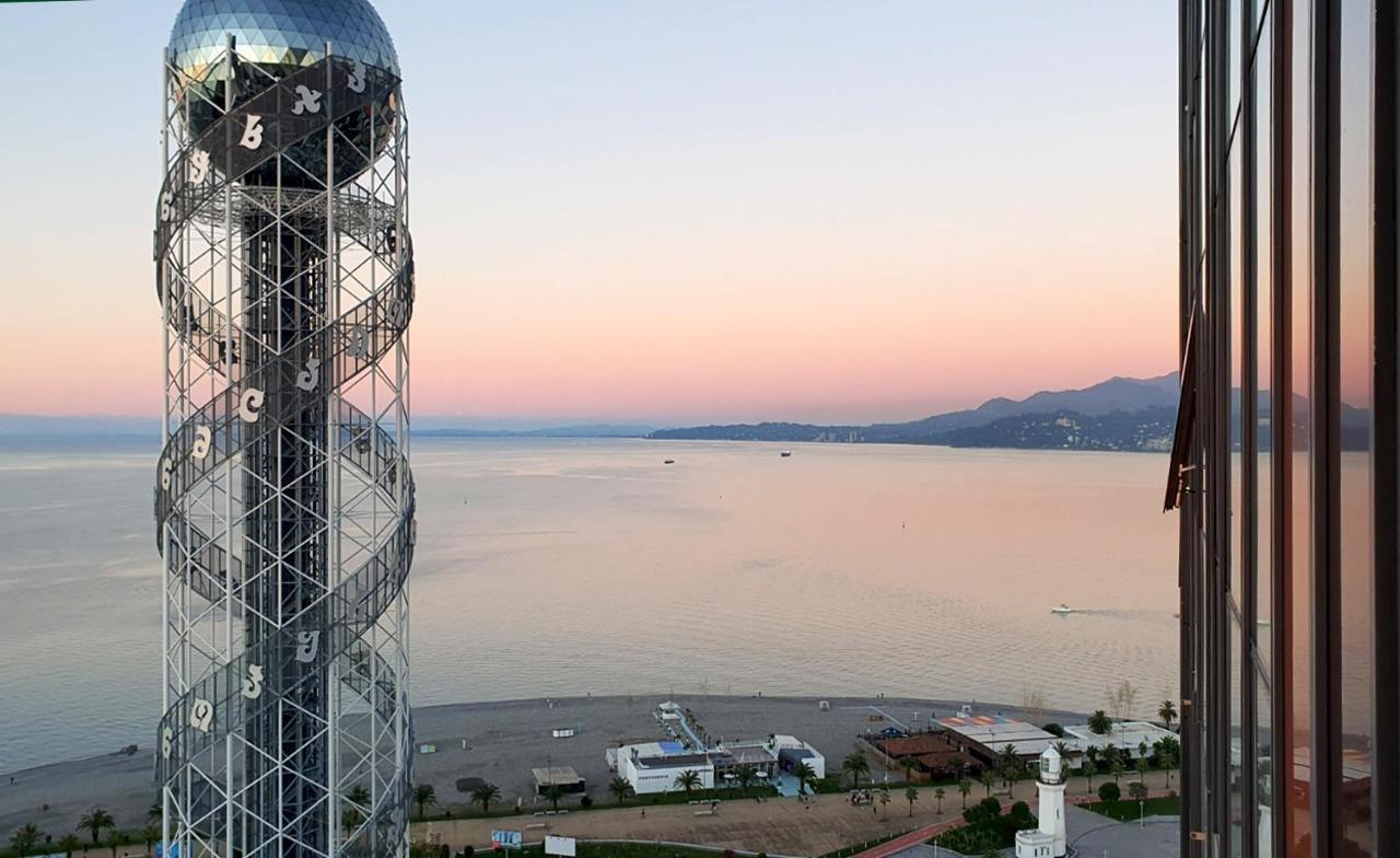 Porta Batumi Tower Sea Breeze 2012 Apartment Bagian luar foto
