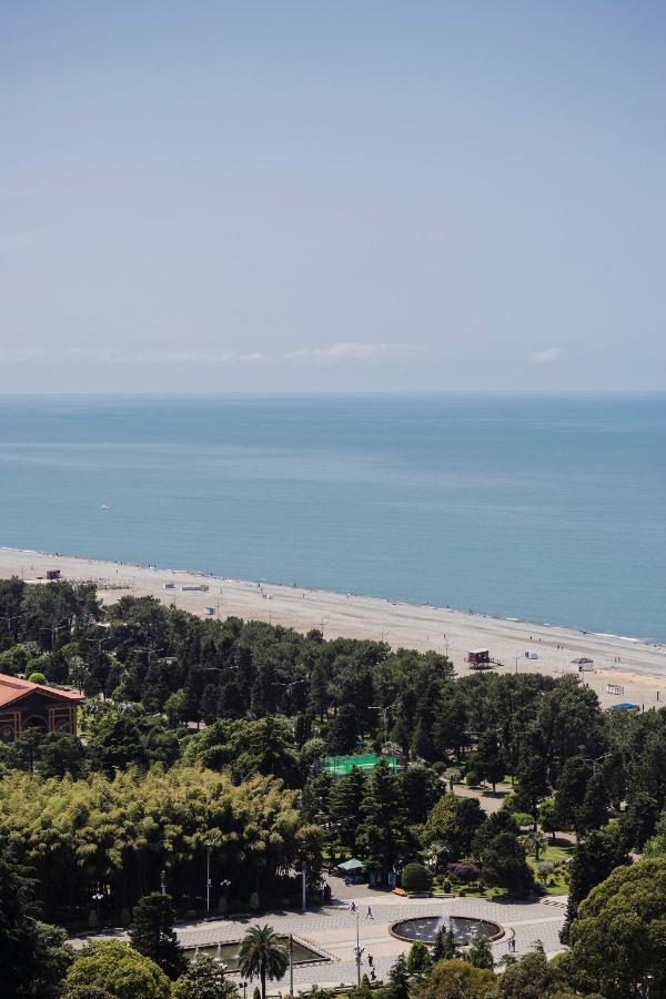 Porta Batumi Tower Sea Breeze 2012 Apartment Bagian luar foto